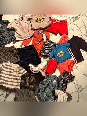 13pc bundle lot 18m 4shirts 5shorts 2onesies 1swim shorts 1pants no stains